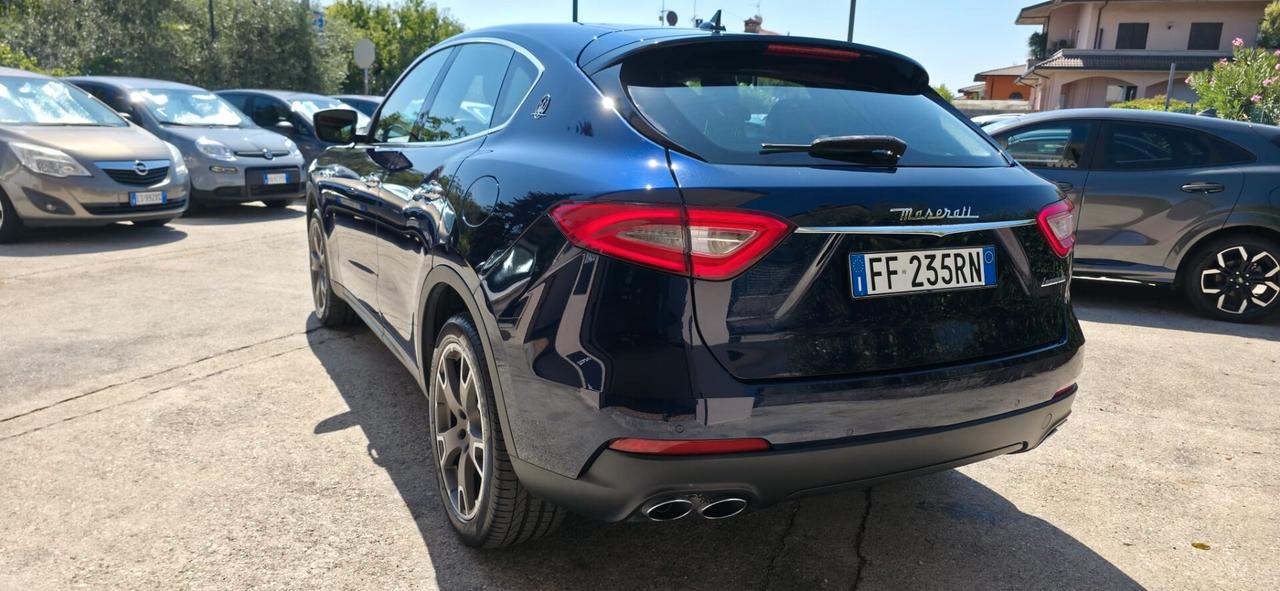 Maserati Levante V6 Diesel 250CV