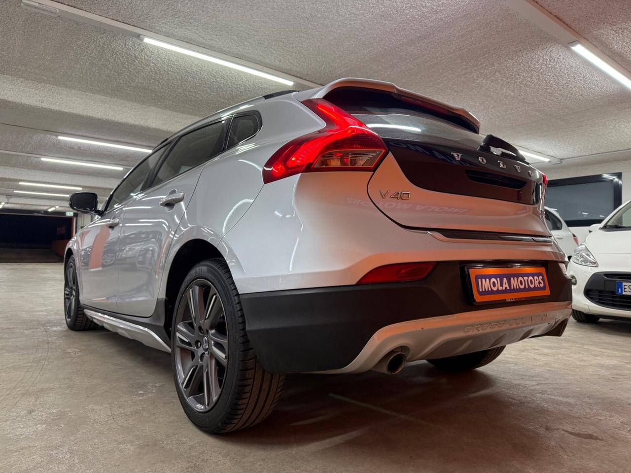 Volvo V40 Cross Country D3 Summum