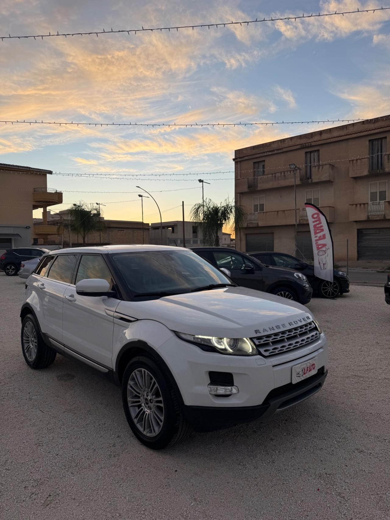 Land Rover Range Evoque 2.2 TD4 5p. Dynamic