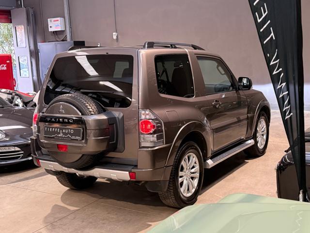 MITSUBISHI Pajero 3.2 DI-D 16V aut. 3p. Instyle DPF