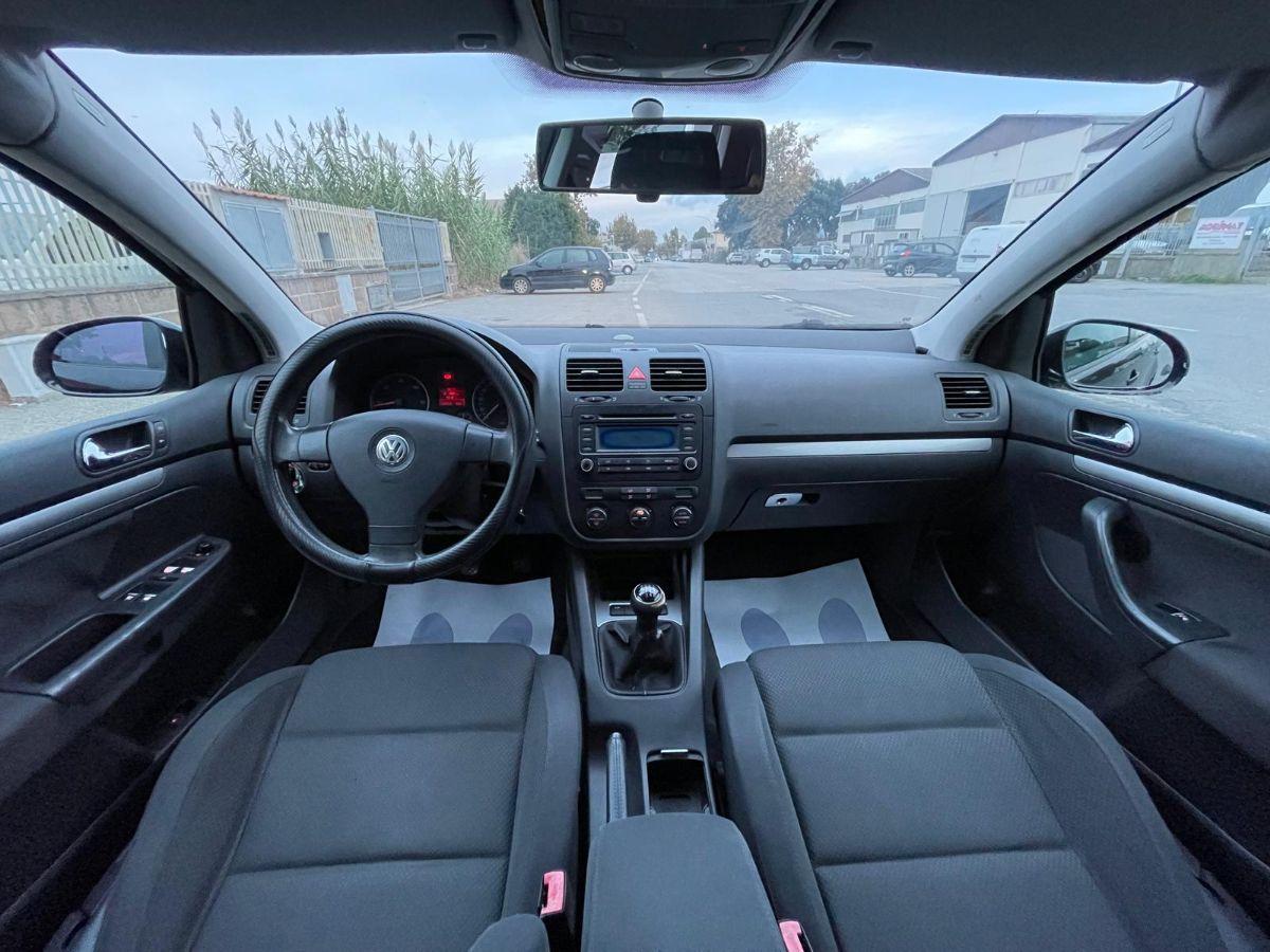 VOLKSWAGEN - Golf - 2.0 16V TDI 5p. Sportline