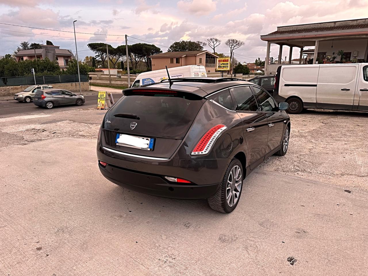 Lancia Delta 2.0 MJT DPF Platinum Garanzia 12 Mesi