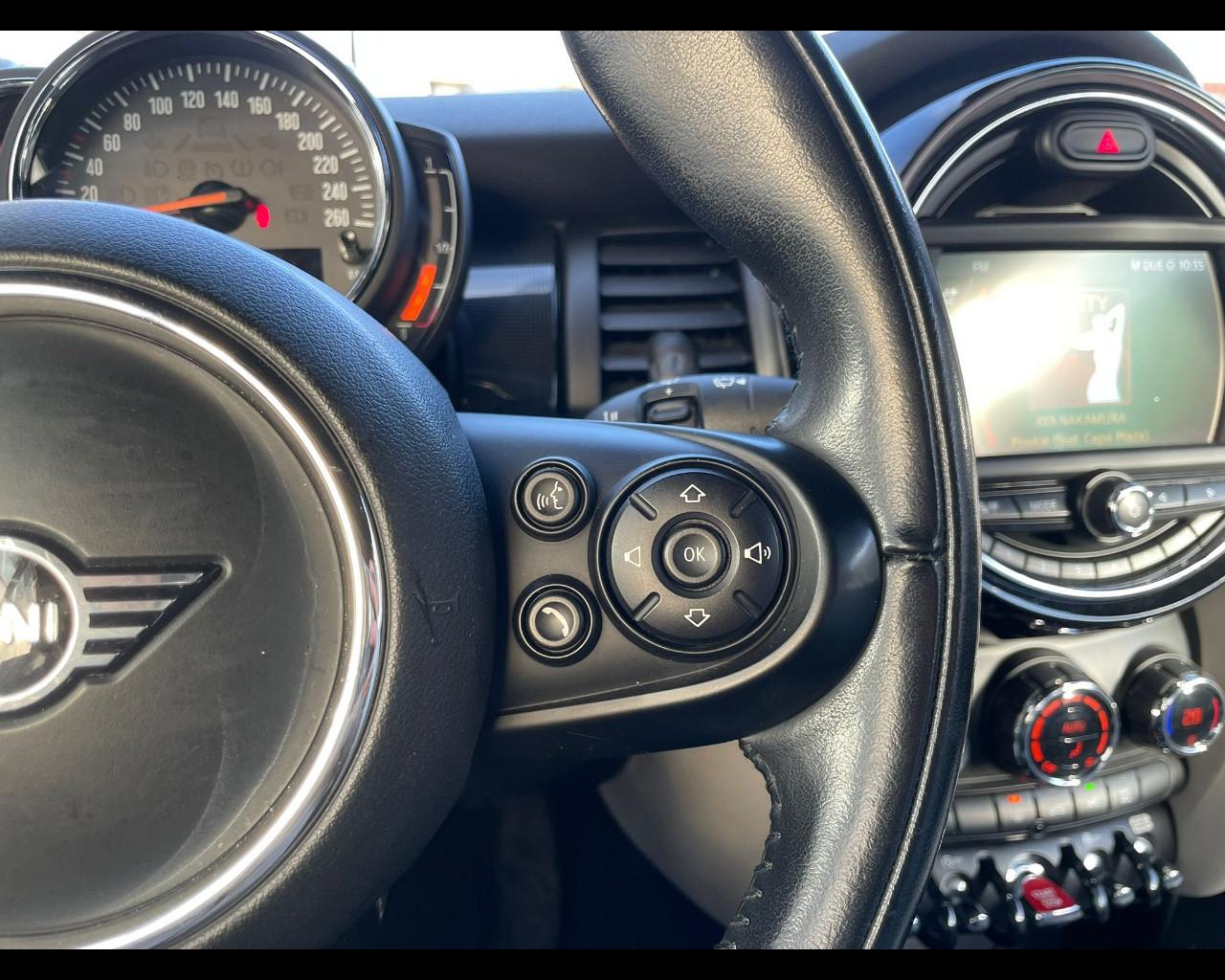 MINI Mini Cbr. (F57) - Mini 1.5 Cooper D Hype Cabrio