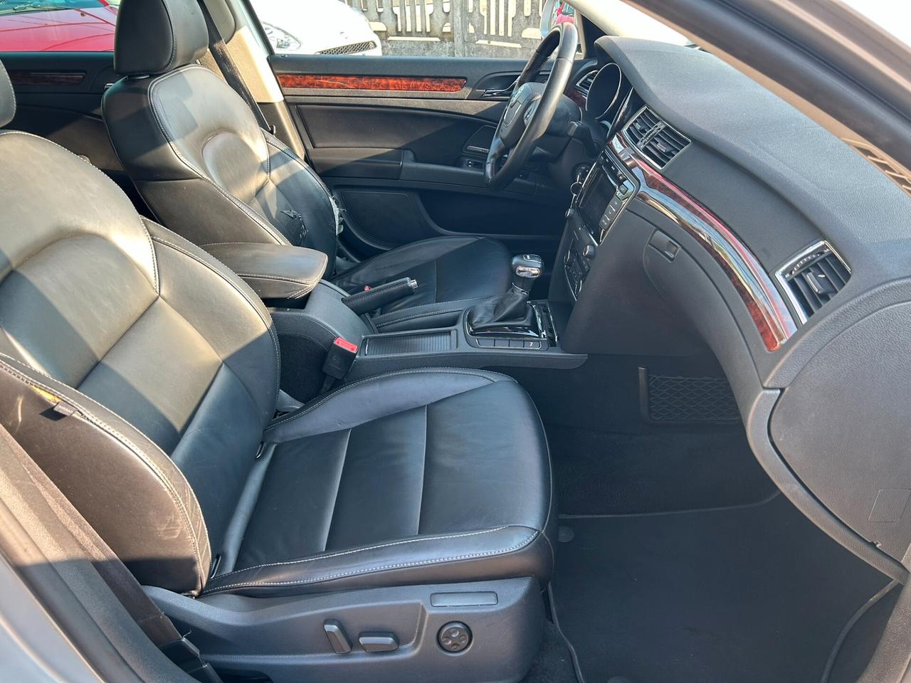 SKODA SUPERB WAGON 2.0 TDI 170CV DSG Elegance