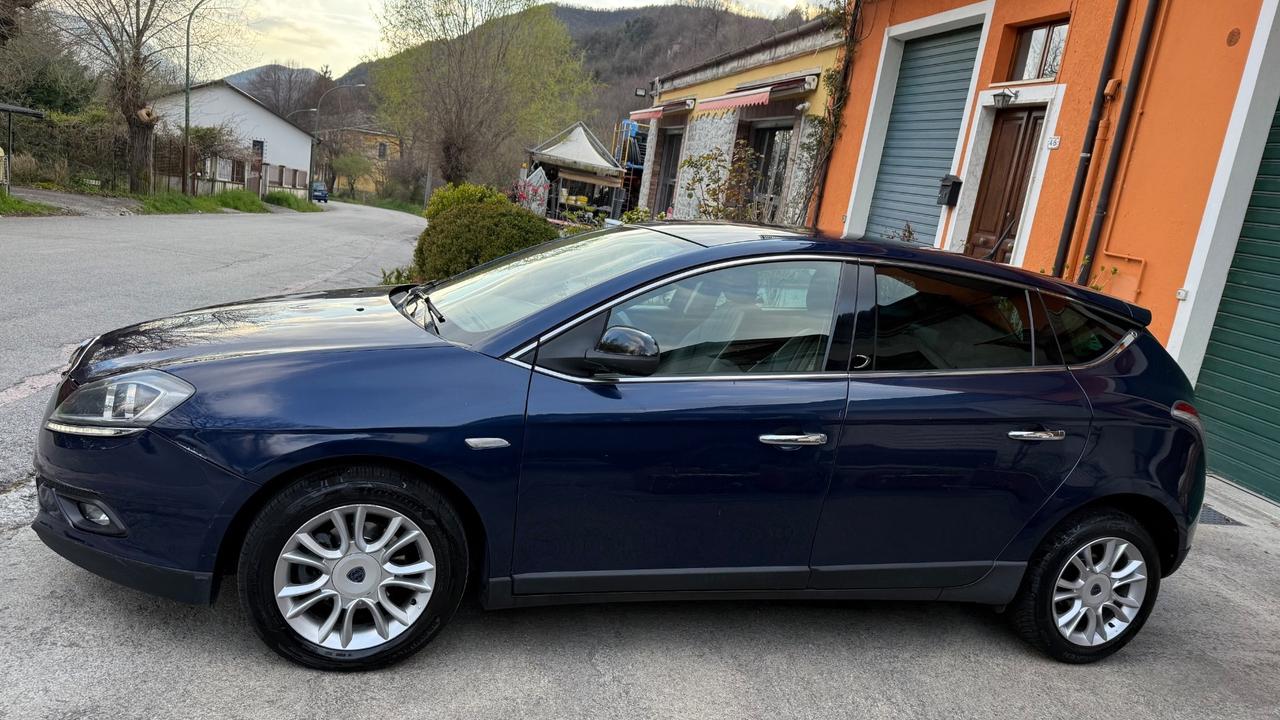 Lancia Delta 1.6 MJT DPF 105 CV Business