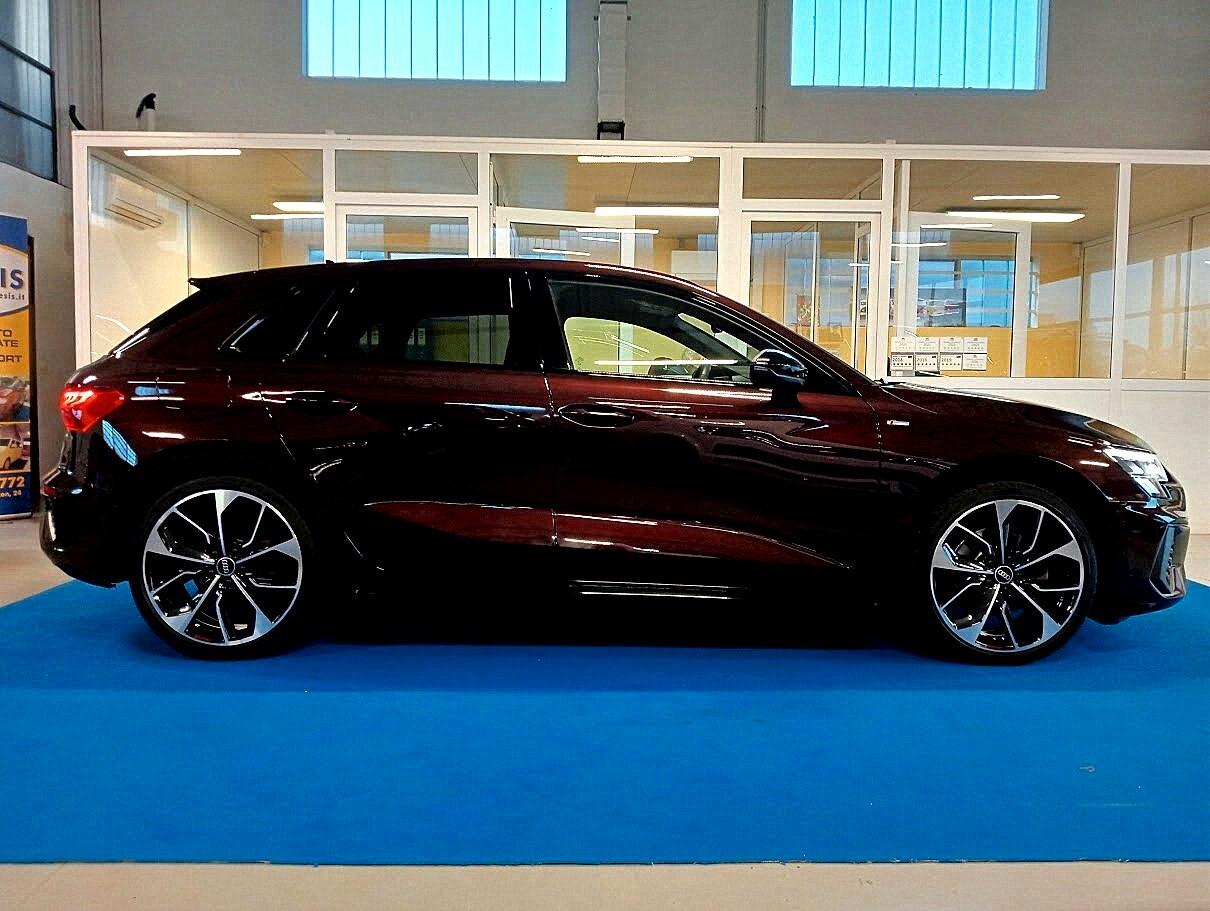 Audi A3 2.0 TDI SLINE EXCLUSIVE IDENTITY BLACK 19" MATRIX