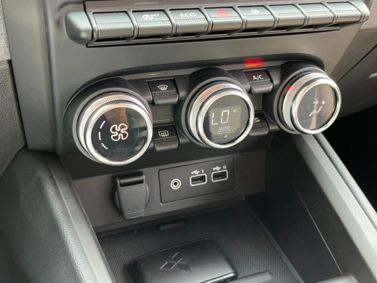 Mitsubishi Colt 1.0L turbo 90 CV Invite Perfetta