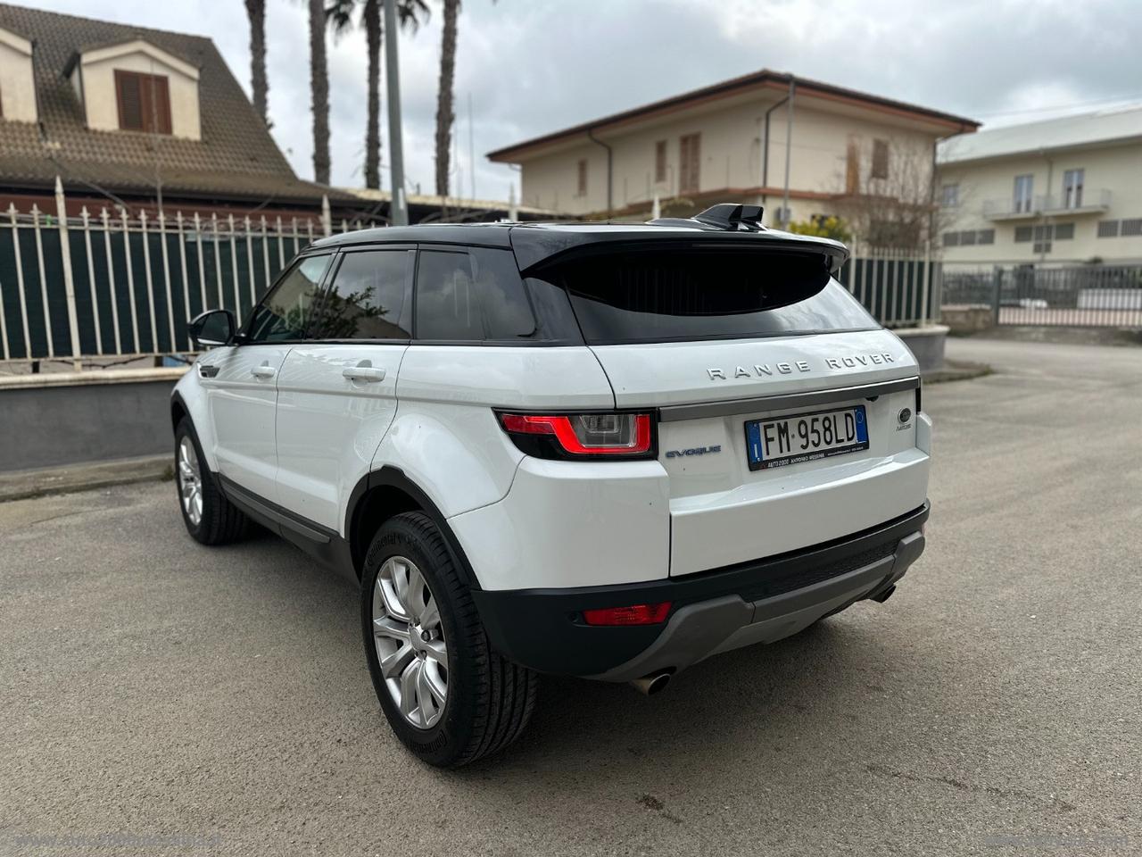 LAND ROVER RR Evoque 2.0 TD4 150 CV 5p. HSE