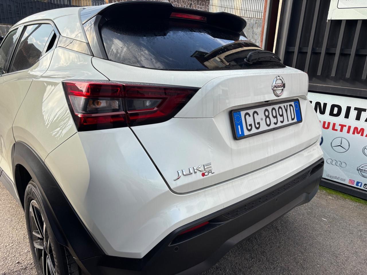 Nissan Juke 1.0 DIG-T 114 CV N-Connecta