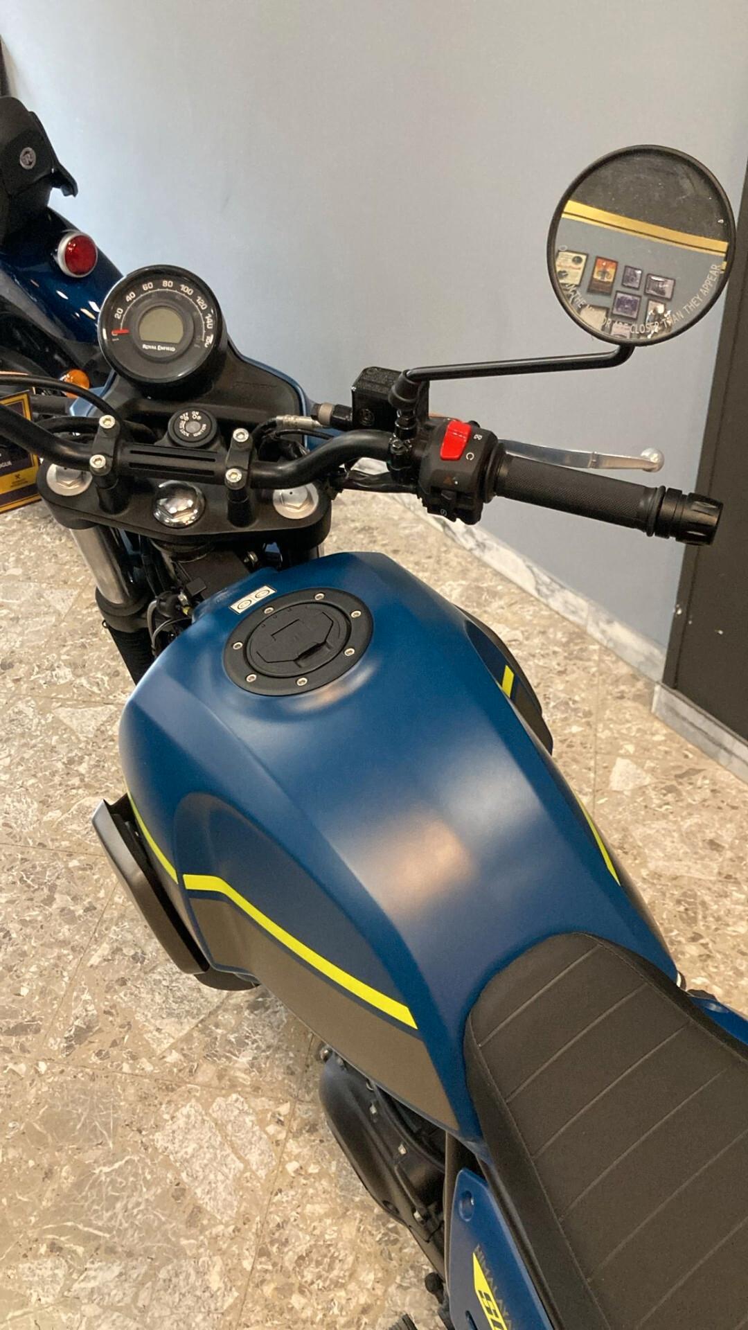 Royal Enfield Scram 411