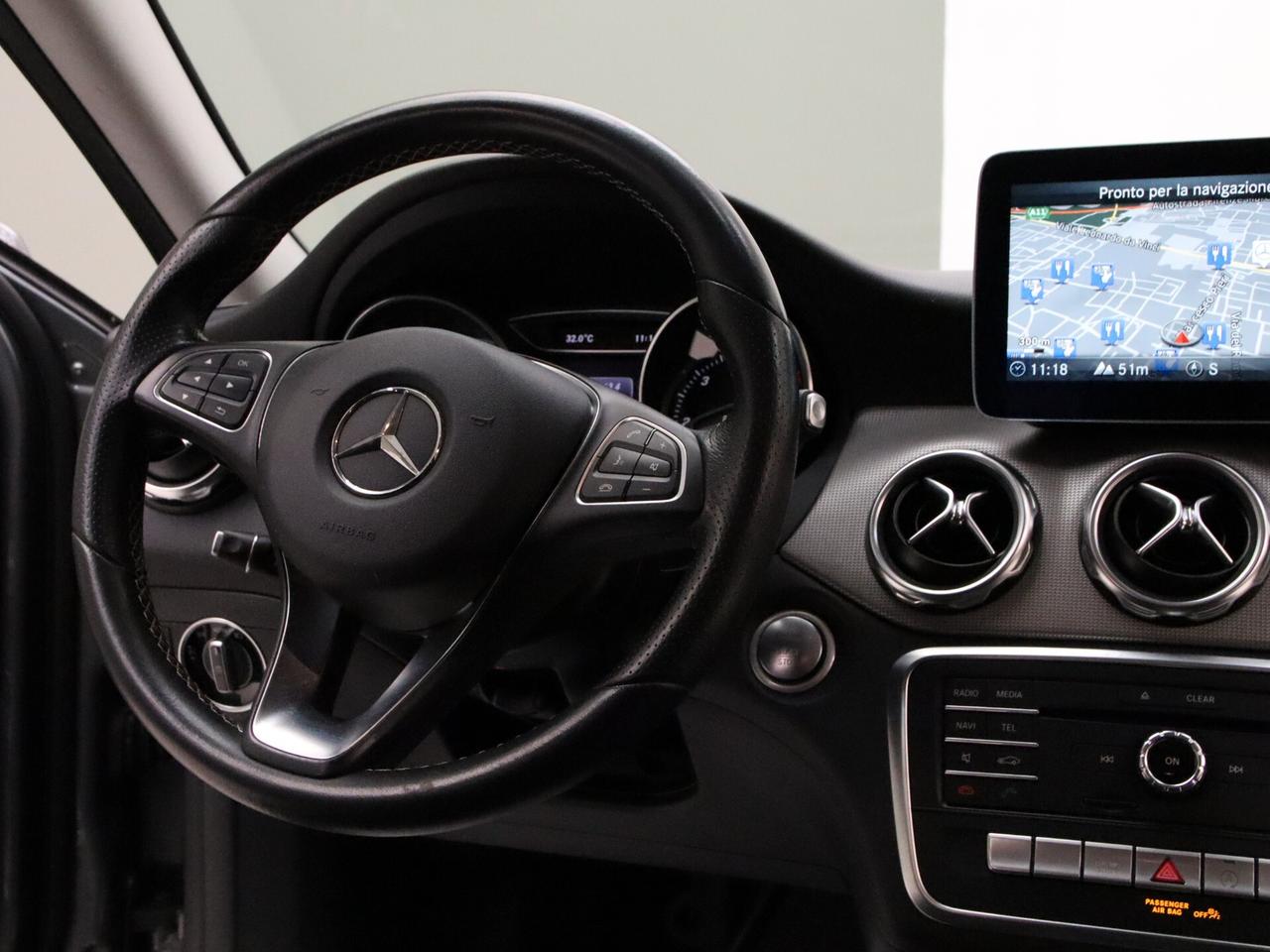 Mercedes-Benz GLA 200, 09/2017 -X156 2017 d Sport auto