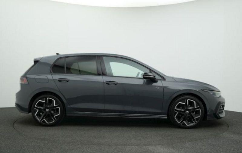 Volkswagen Golf 2.0 TDI 150 CV DSG SCR R-Line Nuovo Modello Black Style Matrix Led