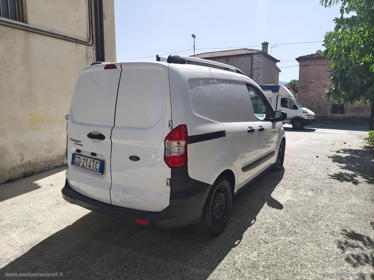 Transit Courier 1.5 TDCi 75CV Van Entry