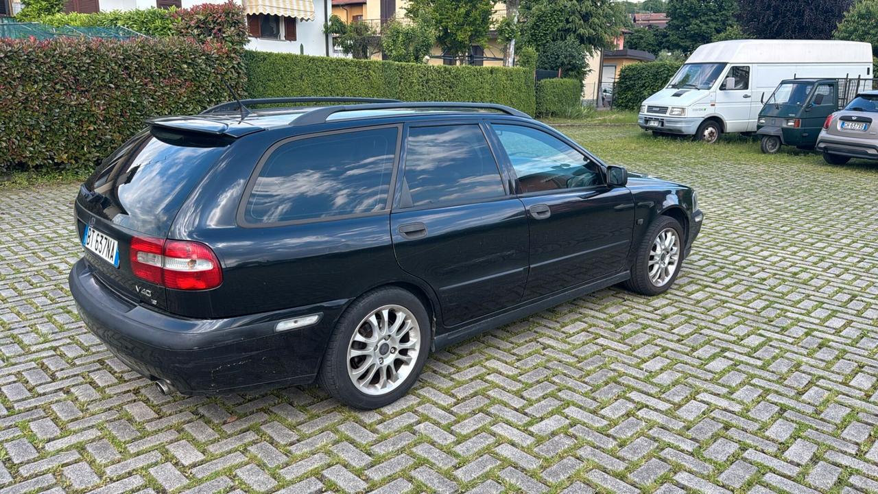 Volvo V40 1.8id 16V cat Optima