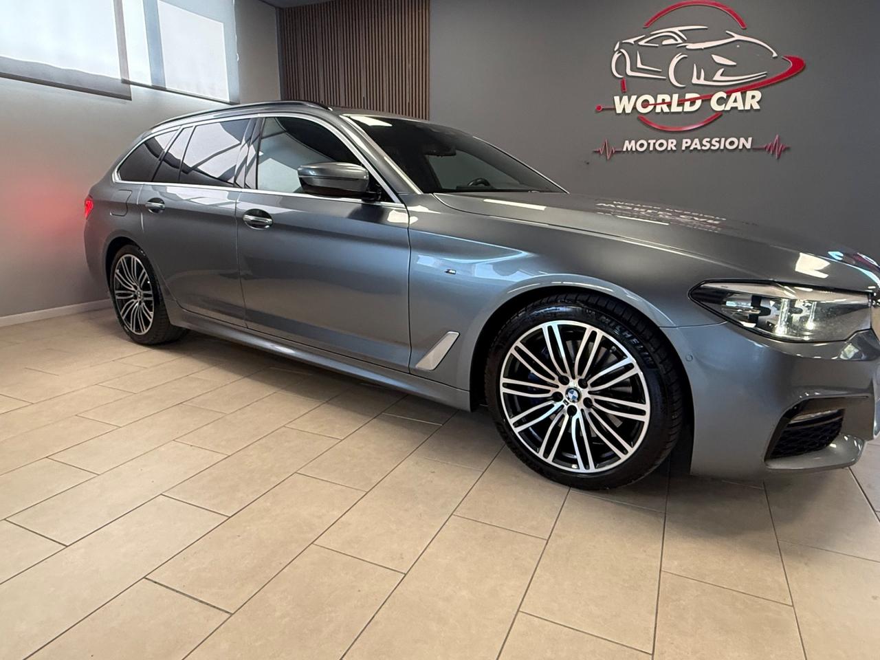 Bmw 530 530d xDrive Touring Msport