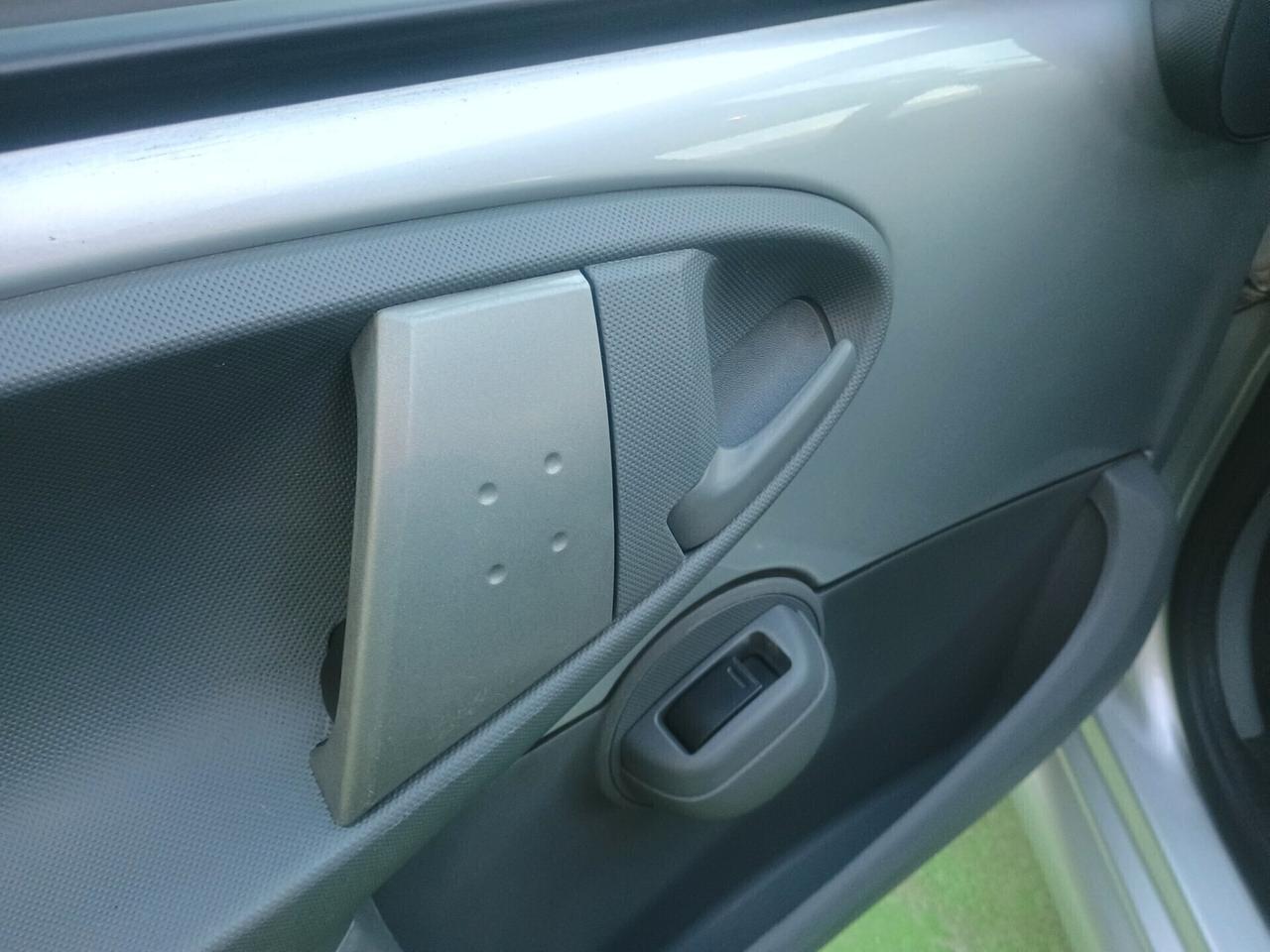 TOYOTA AYGO NEOPATENTATI