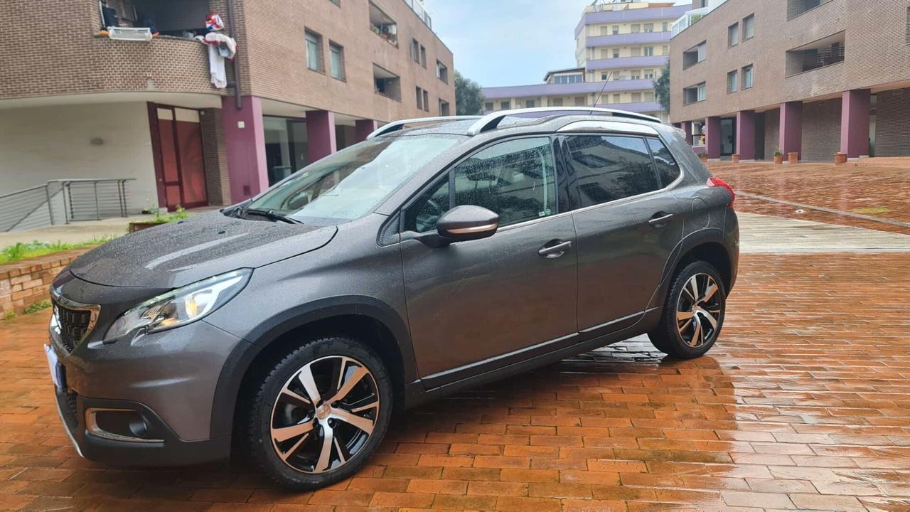 Peugeot 2008 Peugeot 2008 2008 1.6 bluehdi Allure 100cv TETTO CIEL PANORAMICO