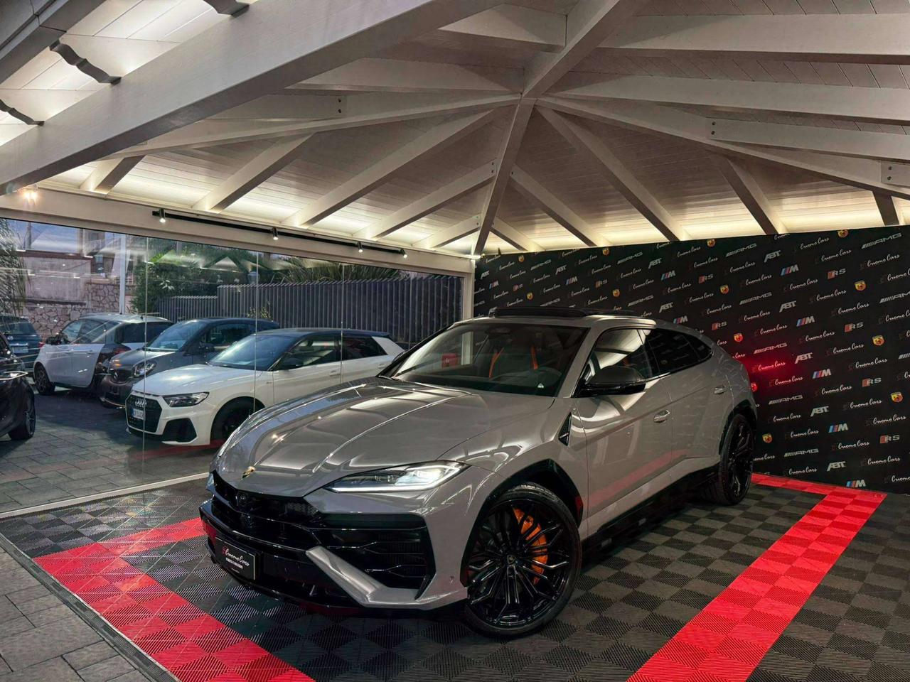 Lamborghini Urus SE 4.0 V8 phev auto