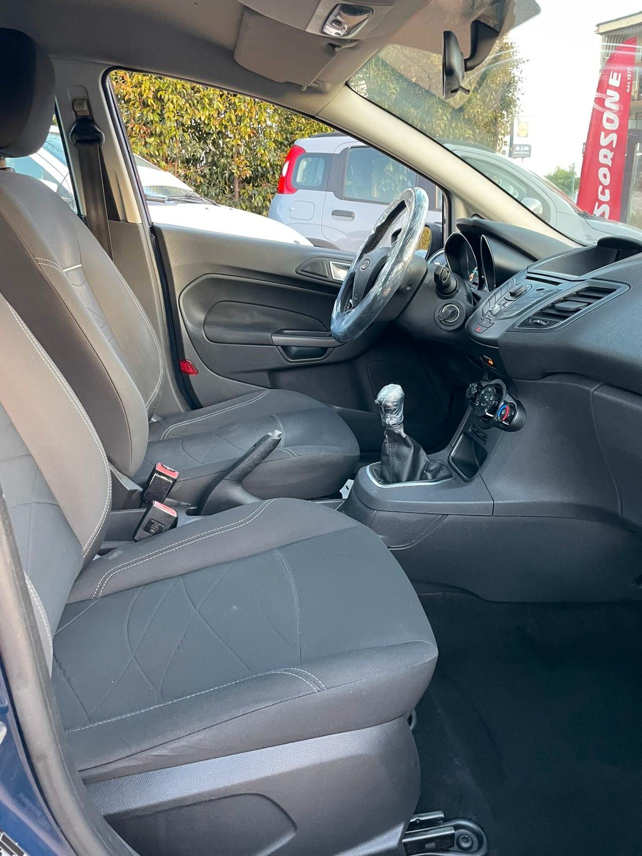 Ford Fiesta 1.5 TDCi 75CV 5 porte Business 2014