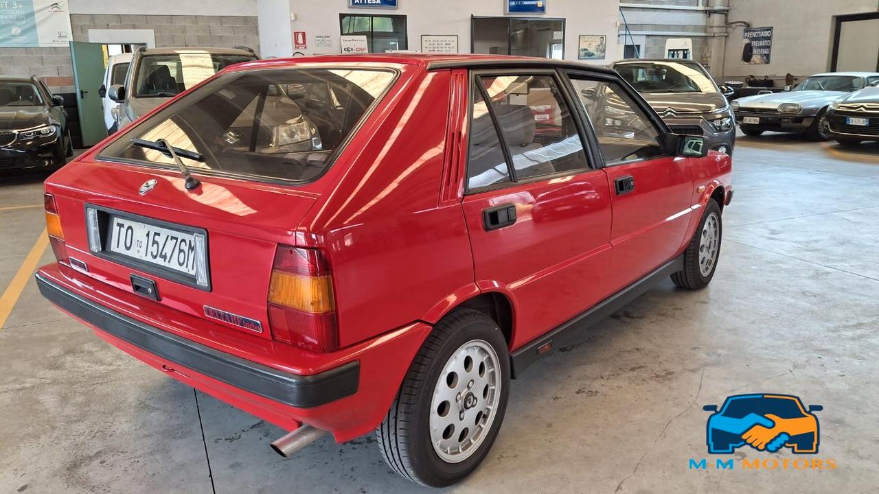Lancia Delta 5 Porte Delta 1.6 Turbo HF RST