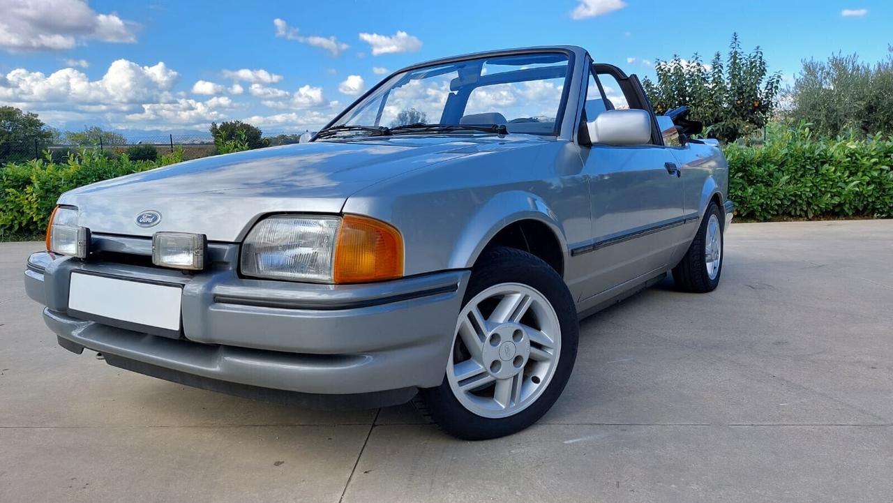Ford XR3i Cabrio 1.6 Capote Nuova