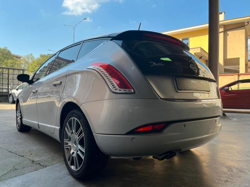 Lancia Delta 1.4 tjt Platino ecochic Gpl 120cv