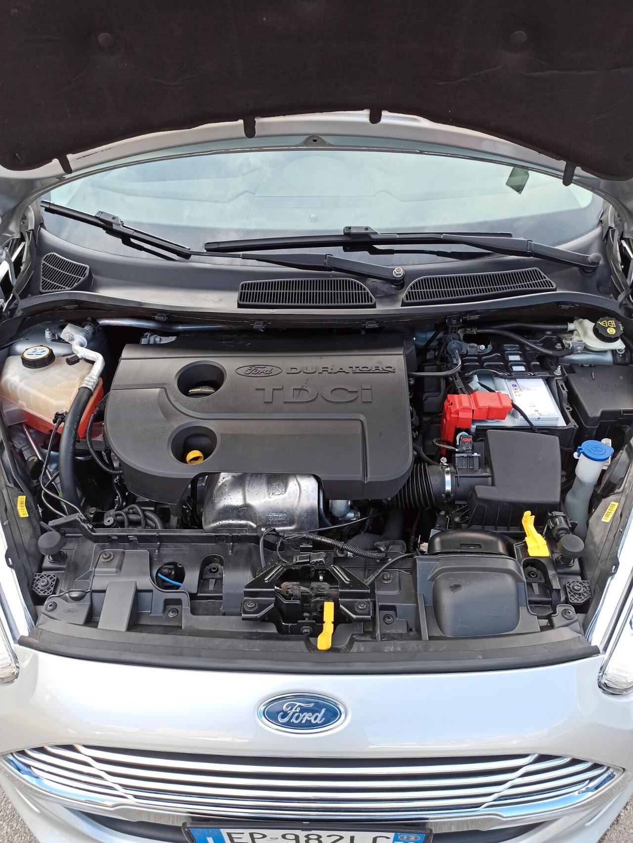 Ford Fiesta 1.5 TDCi 75CV 5 porte Titanium