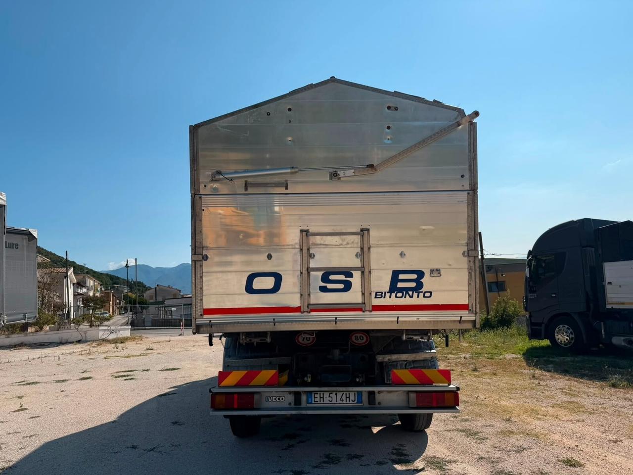 IVECO HI WAY 500 RIBALTABILE