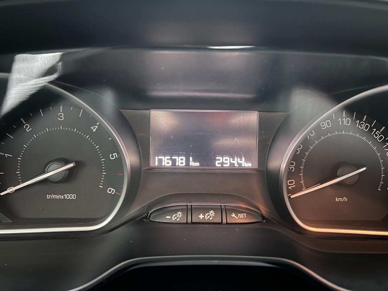 Peugeot 208 BlueHDi 75 5 porte Active