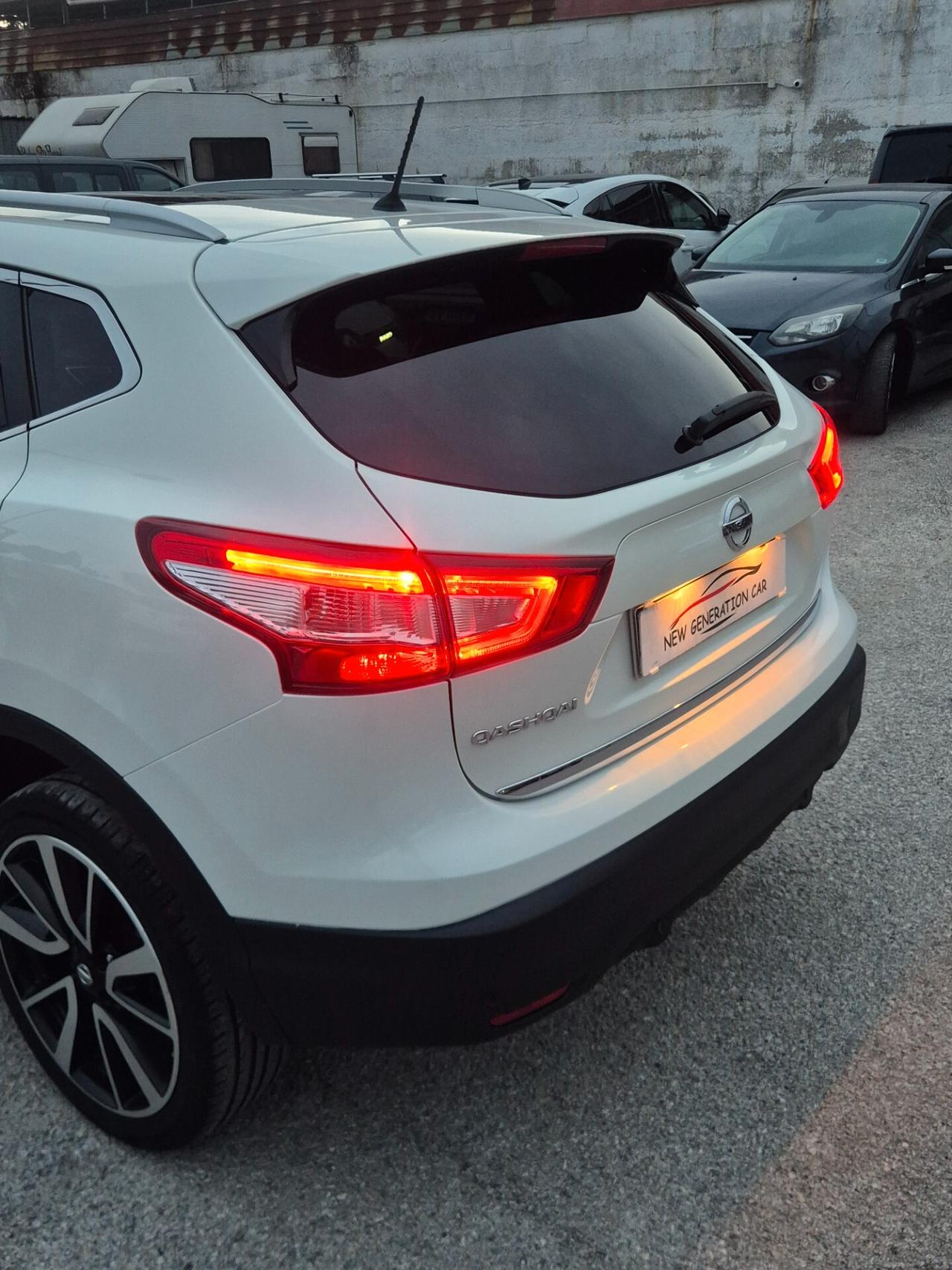 Nissan Qashqai 1.6 dCi 2WD Acenta Premium