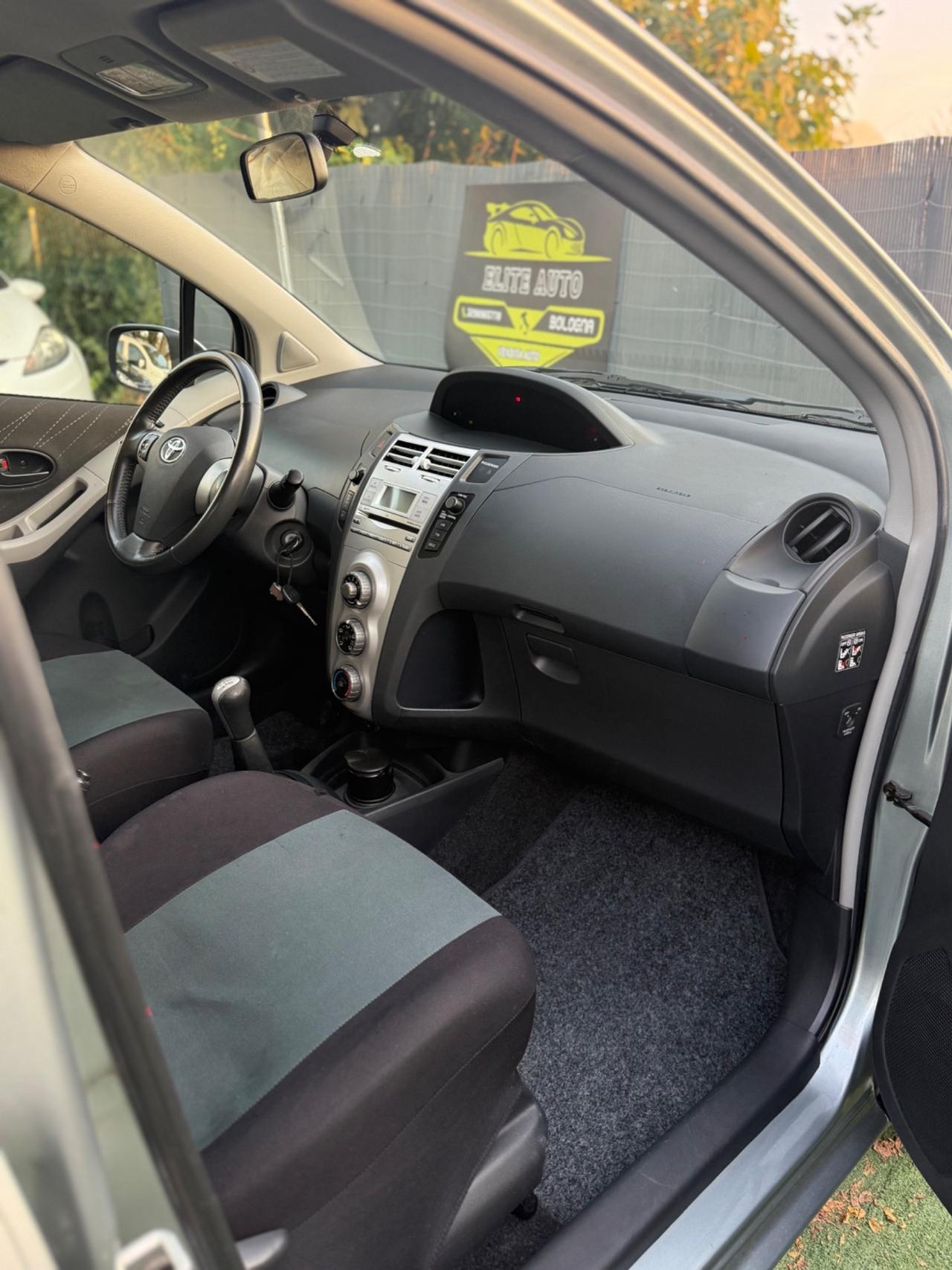 Toyota YARIS 1.0 BENZINA UNICOPROPRIETARIO 5 PORTE