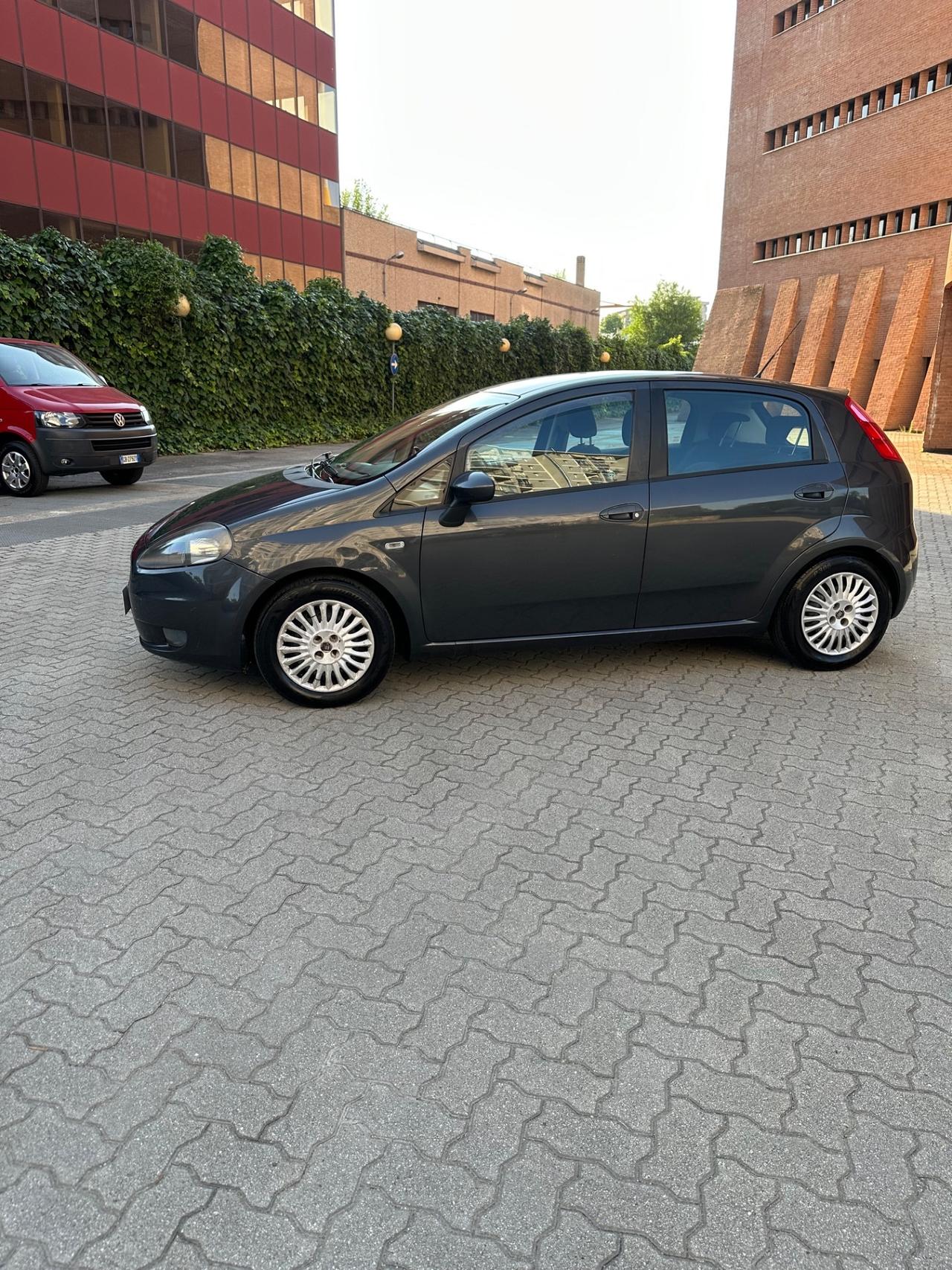 Fiat Grande Punto Grande Punto 1.4 T-Jet 16V 5 porte Emotion
