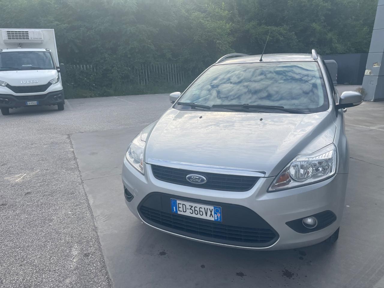 Ford Focus 1.6 105 CV SOLO 100 MILA KM
