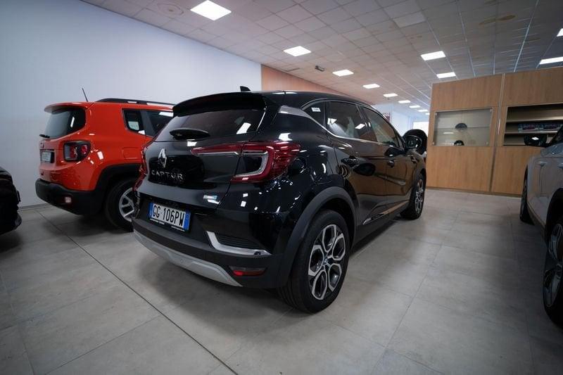 Renault Captur 1.6 E-Tech phev Intens 160cv auto