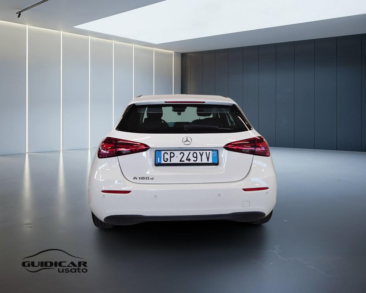 Mercedes-Benz Classe A - W177 2023 - A 180 d Advanced auto
