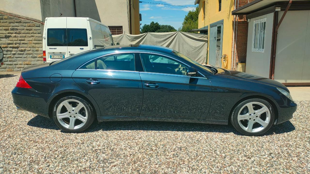Mercedes CLS Berlina CLS 320 cdi V6 Chrome auto 144.000KM