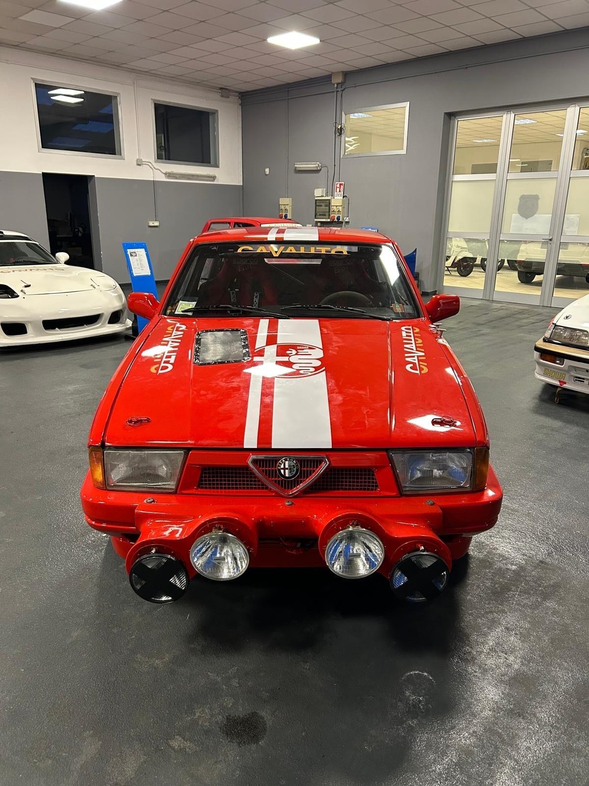 Alfa Romeo 75 2.0 TS Rally Drift