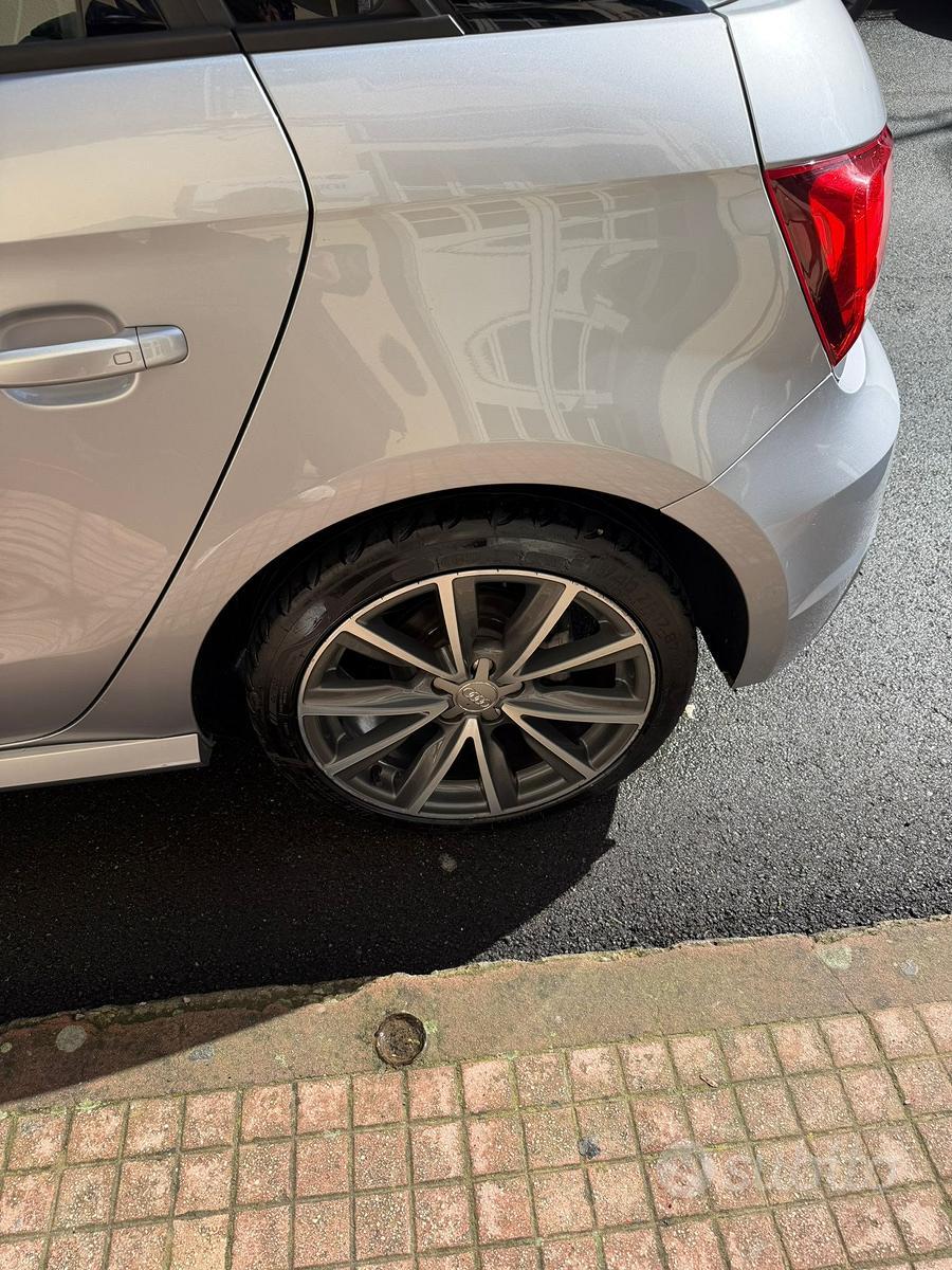 Audi a 1 sportback s line