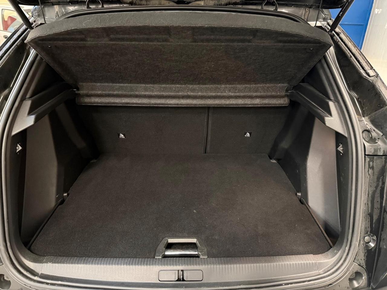 Peugeot 2008 BlueHDi 100 S&S GT Line 2020