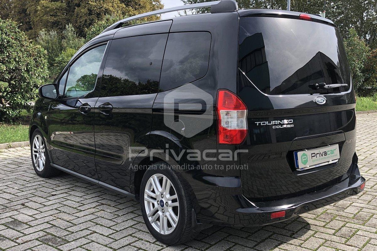 FORD Tourneo Courier 1.5 TDCI 95 CV Titanium