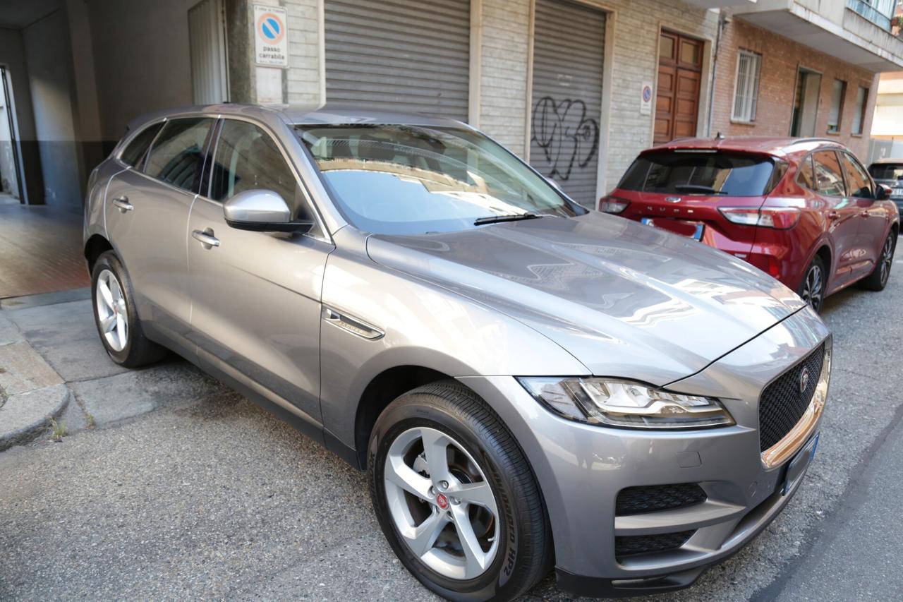 Jaguar F-Pace 2.0 D 180 CV AWD aut. Chequered Flag
