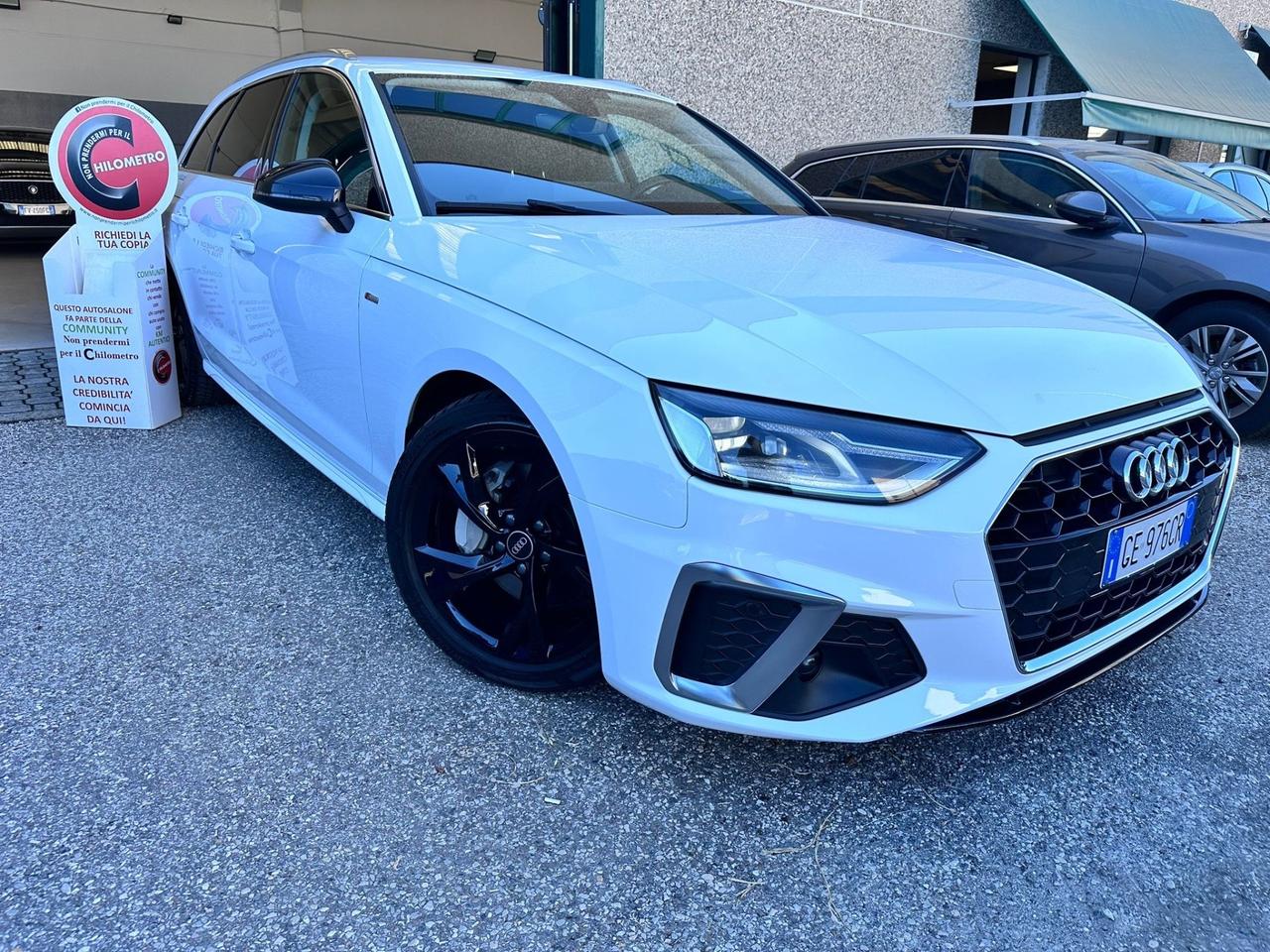 Audi A4 Avant 40 TDI S tronic S line edition V. COCKPIT