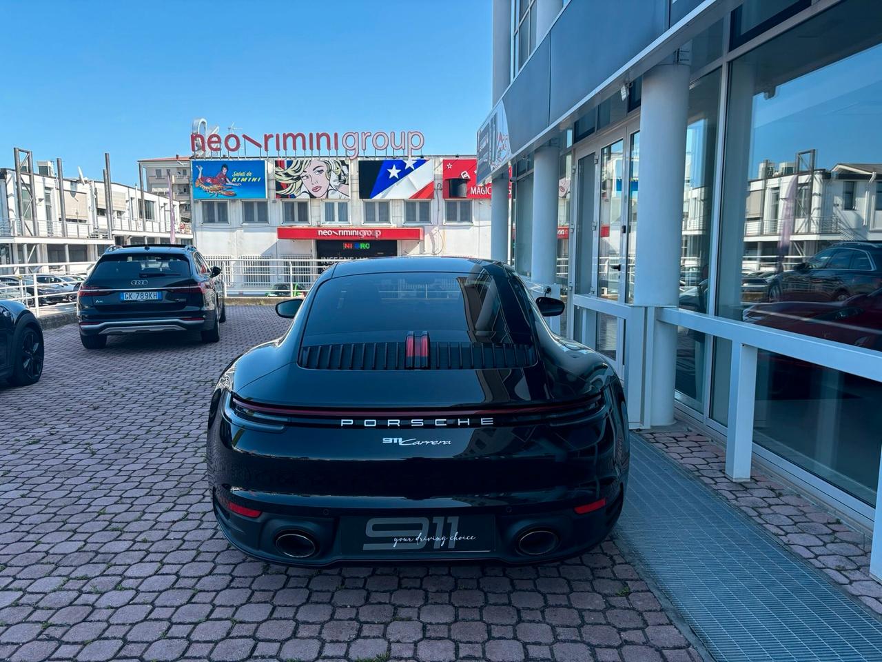 Porsche 911 Carrera