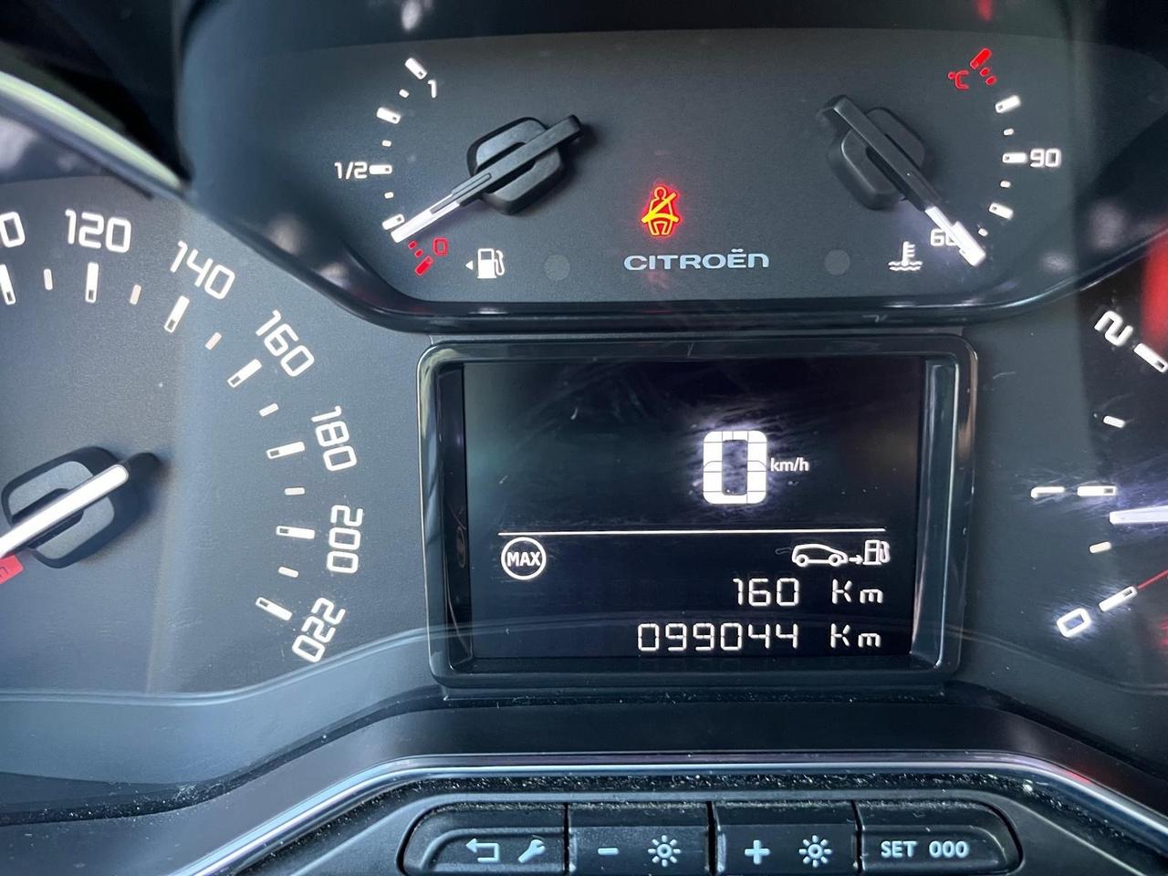 Citroen c3-1.2 benz -“SHINE”-km 99000-2019