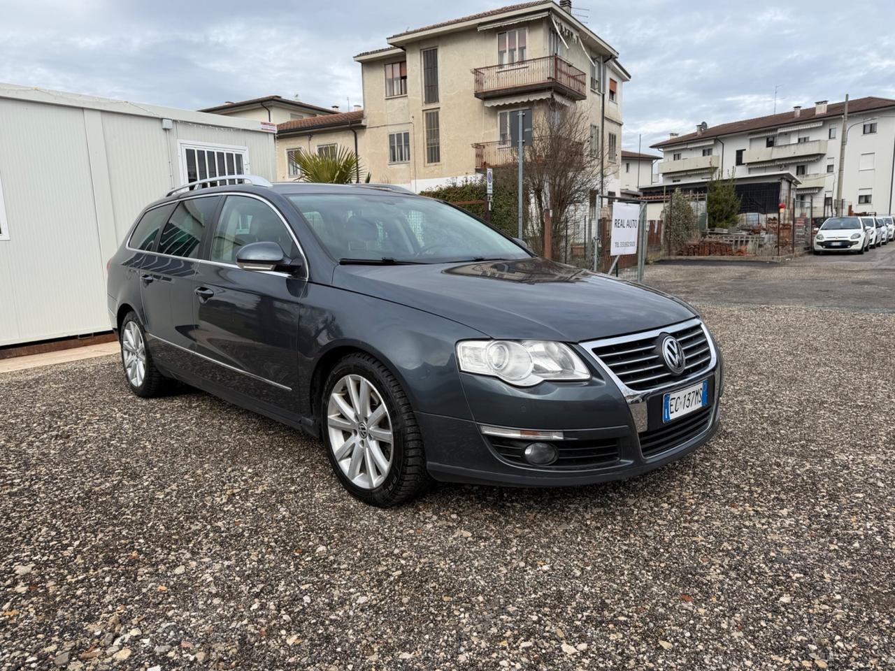 Volkswagen Passat 2.0 TDI DPF Var. DSG HIGHLINE