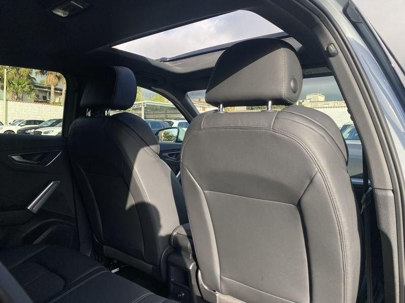 Audi Q2 S Line interno ed esterno 2.0 TDI 116CV s-tronic 30
