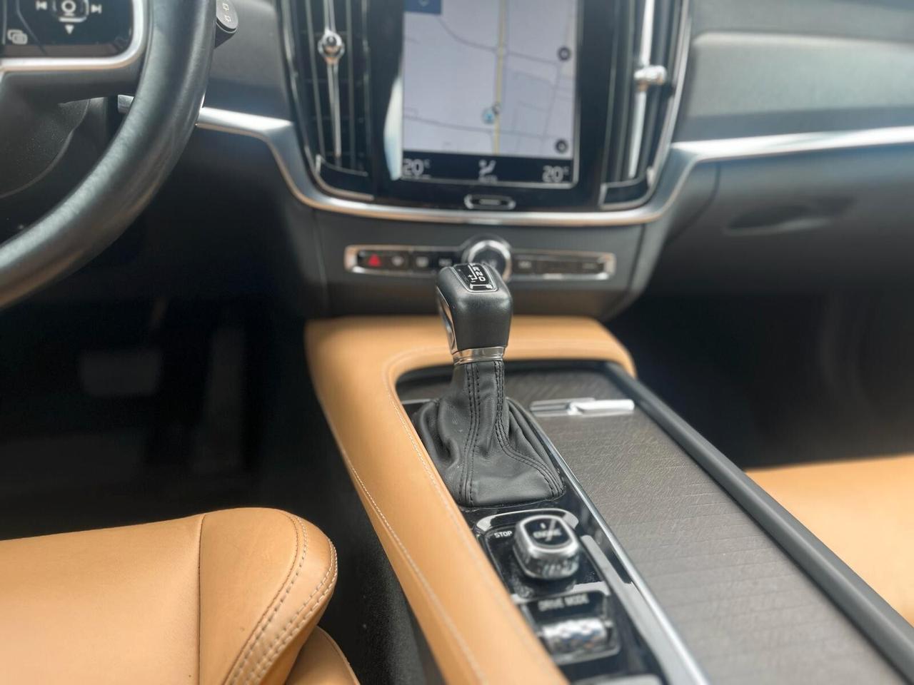 Volvo V90 Cross Country V90 Cross Country D4 AWD