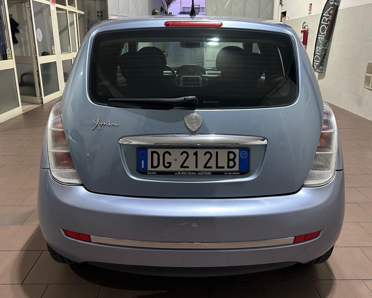 Lancia Ypsilon 1.2 Argento