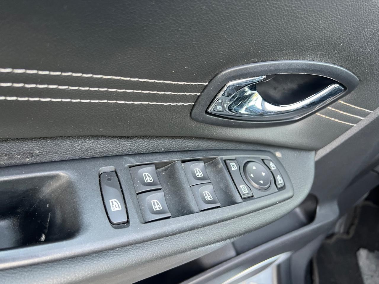 Renault Scenic Scénic X-Mod 1.6 dCi 130CV Luxe