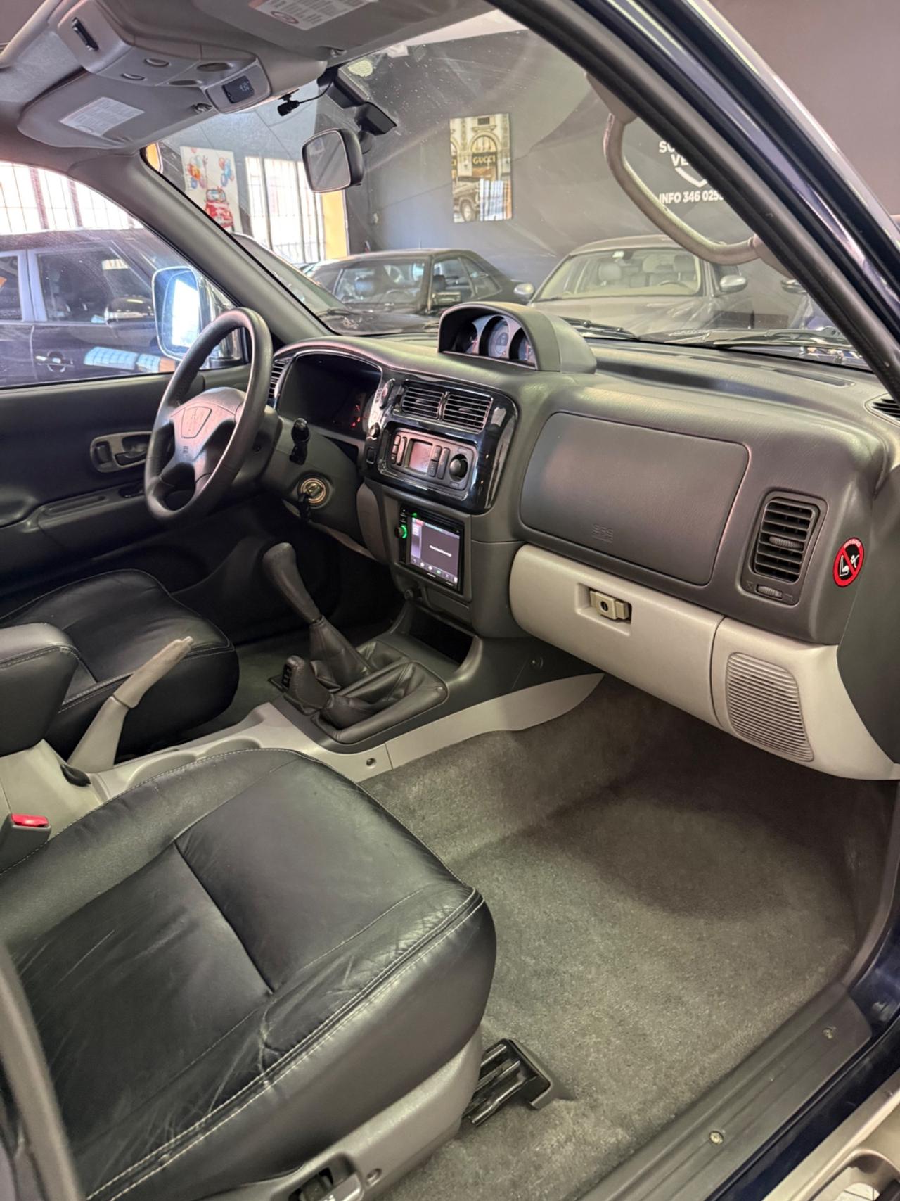 Mitsubishi Pajero Sport 2.5 TDI Instyle